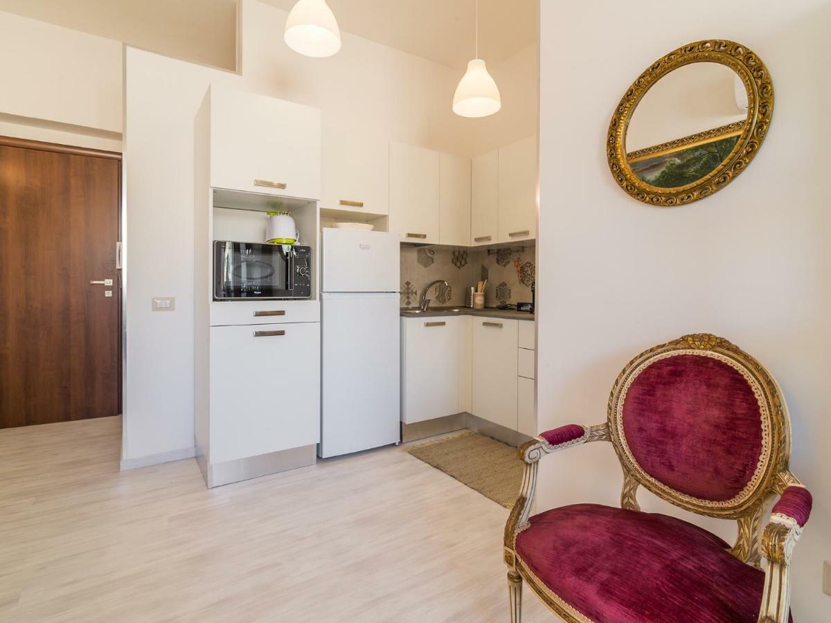 Sky And Sea Apartment Каляри Екстериор снимка