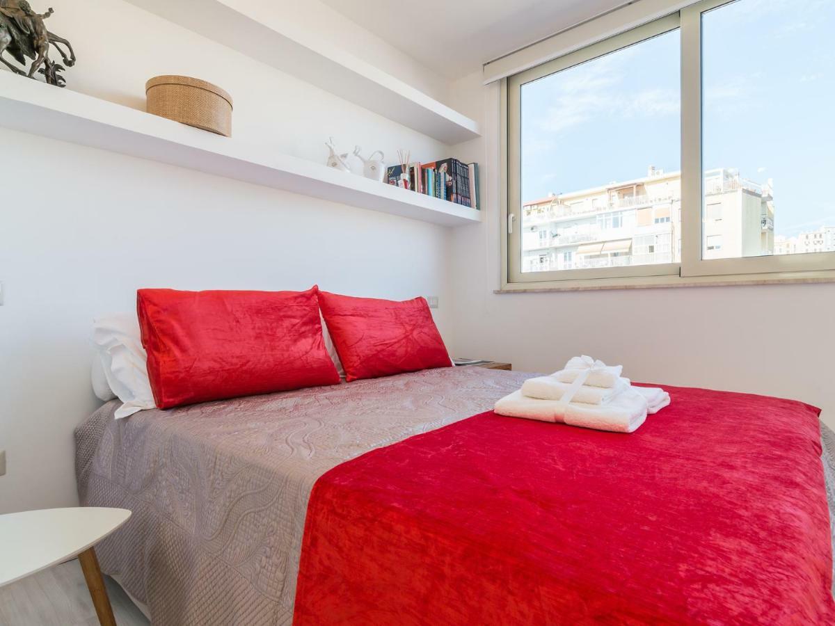 Sky And Sea Apartment Каляри Екстериор снимка