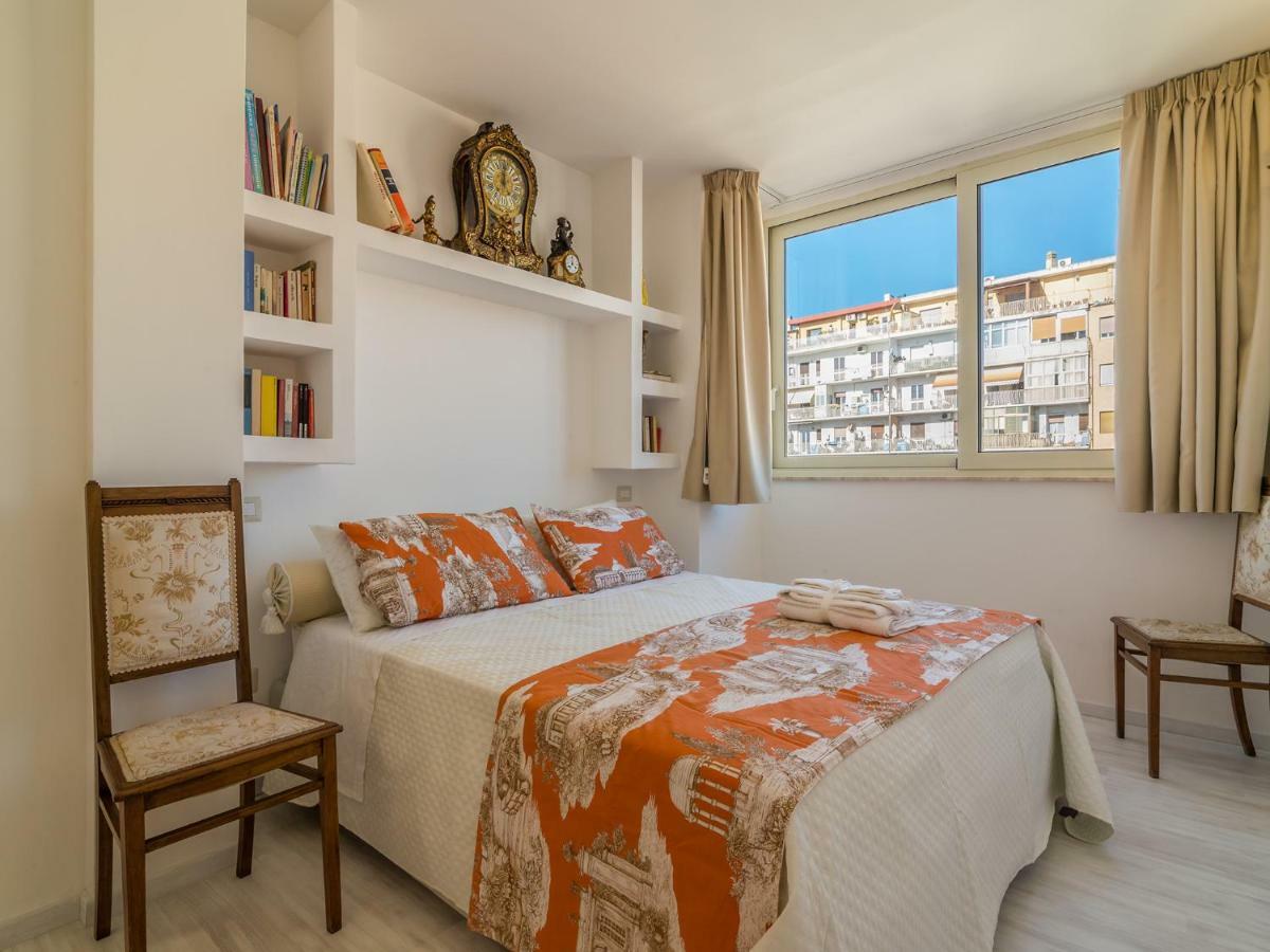Sky And Sea Apartment Каляри Екстериор снимка