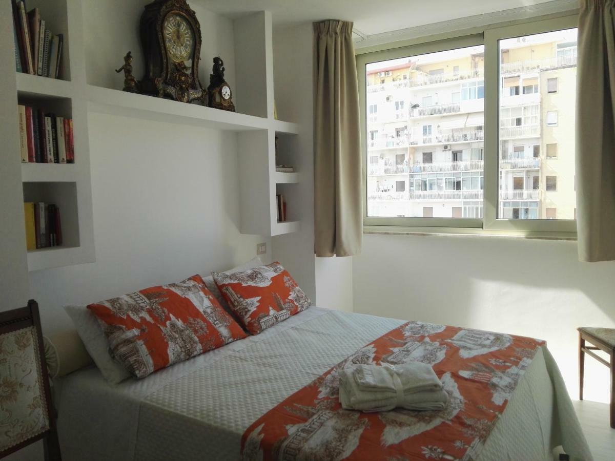 Sky And Sea Apartment Каляри Екстериор снимка